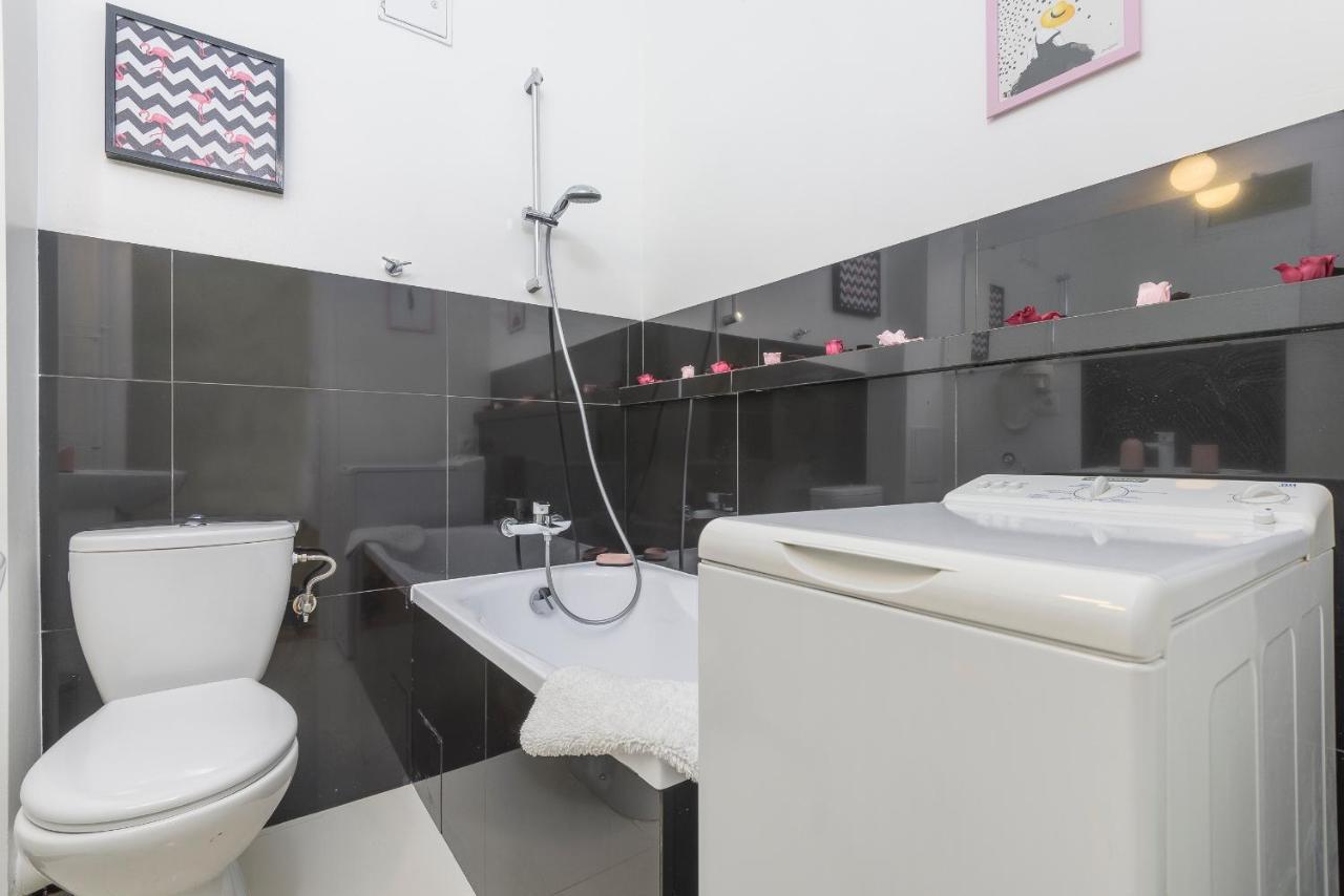 Apartment Bright And Modern In The Heart Of The Old And New Town *